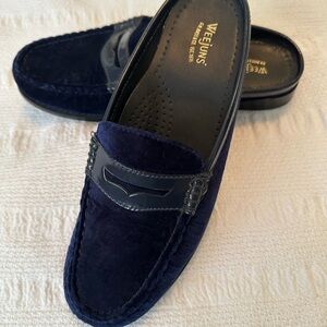 Women's Navy Blue Velvet Mules by